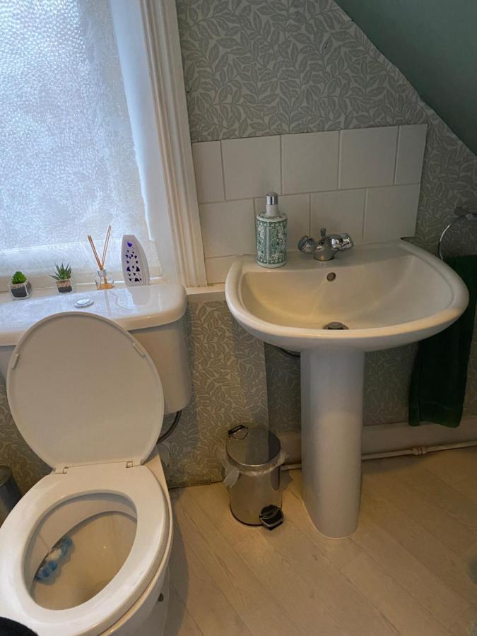 Whitchurch Shropshire Town Duplex Flat Exterior foto