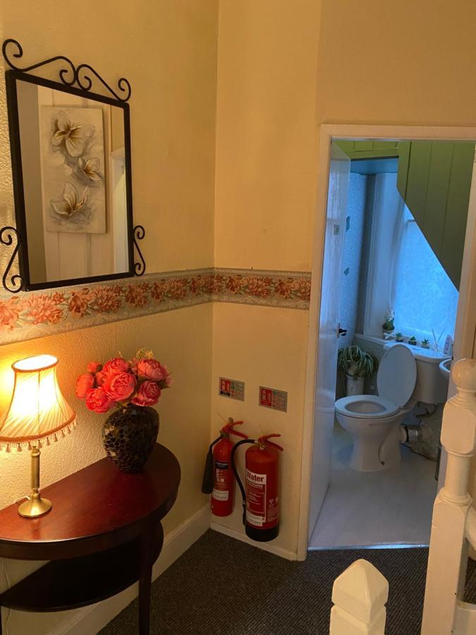 Whitchurch Shropshire Town Duplex Flat Exterior foto